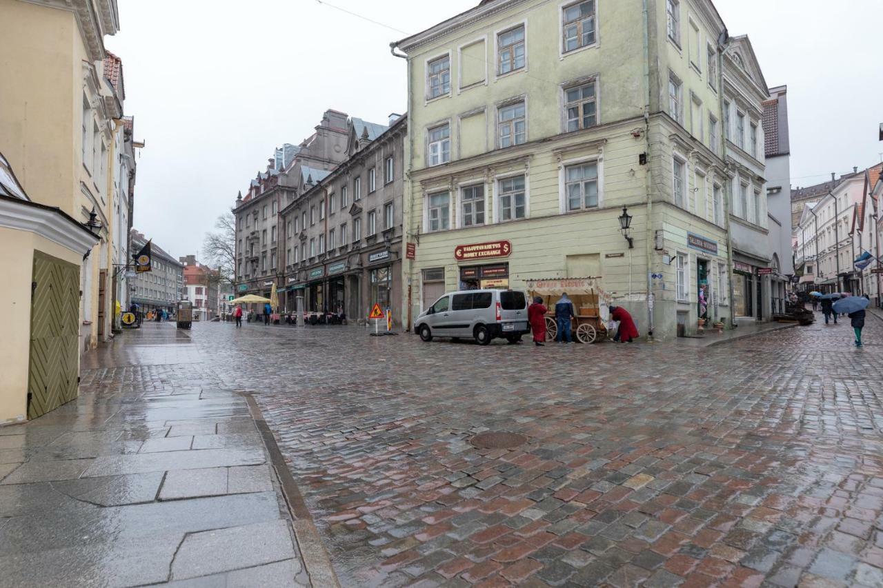 The Goldsmiths' Old Town Tallinn Treasure Exterior foto